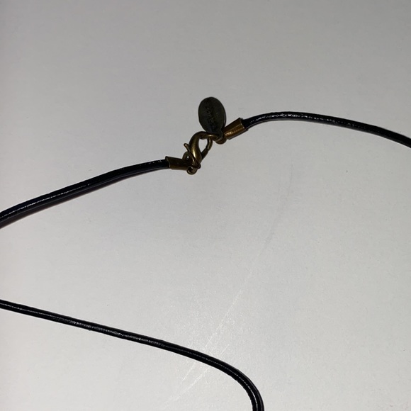 SOLD!! The Hunger Games Book and necklace set - Picture 9 of 15